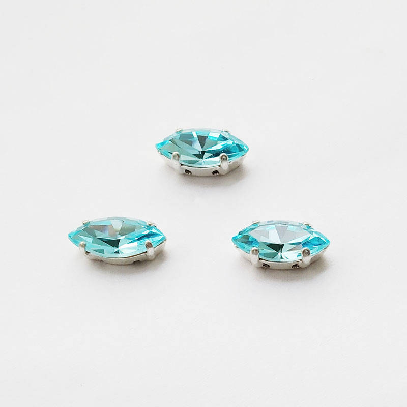 

Лодочки в цапах Preciosa (Чехия) 15x7 мм Aqua Bohemica/серебро, Голубой
