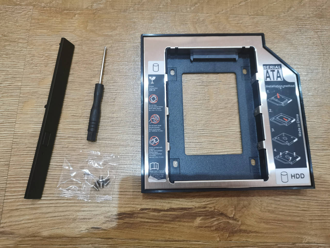 

Карман переходник второго HDD2.5 SATA 12,7мм optibay caddy пластик-метал