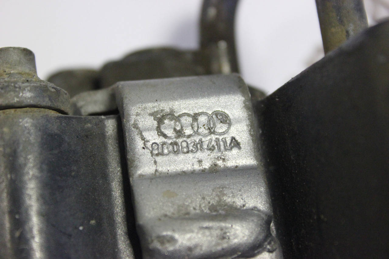 

8D0831411A Петля двери передняя левая Audi A4 B5