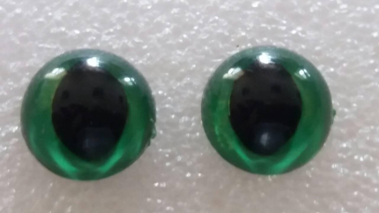 

Глазки кошачьи, для мягких игрушек, d 12 мм, зеленые, №А63.