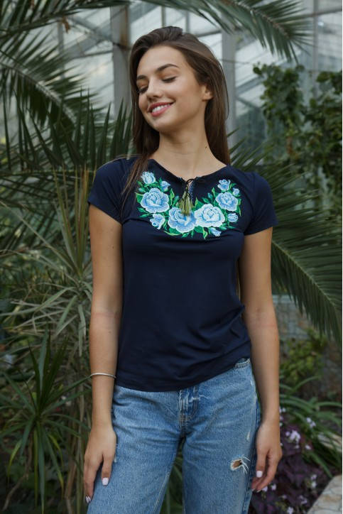 

Женская вышитая футболка Тиффани крылышко синяя с голубым, Синий