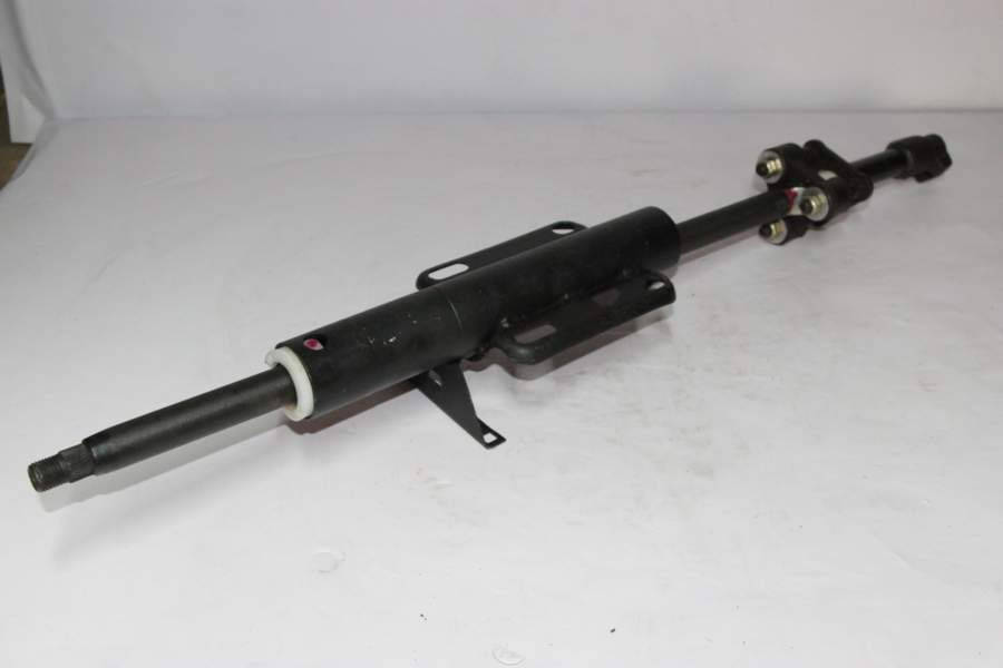 

Вал руля в сборе Таврия Славута в сборе