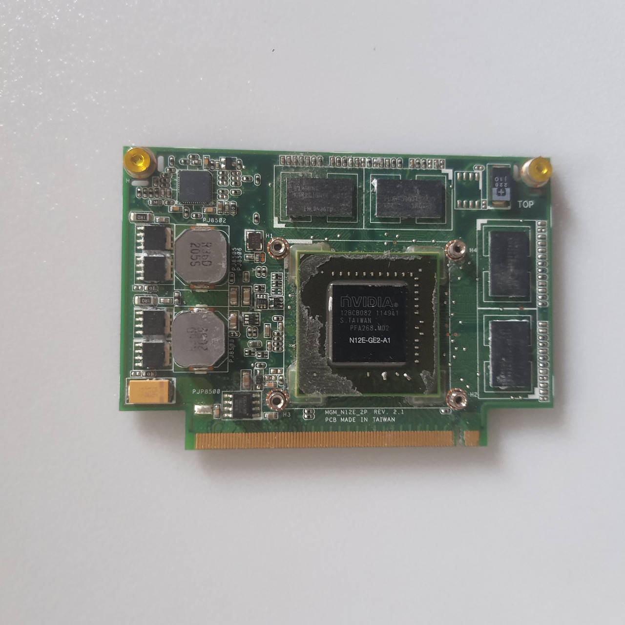 

Видеокарта NVIDIA GeForce GT 555M 2GB MGM_N12E_2P REV. 2.1