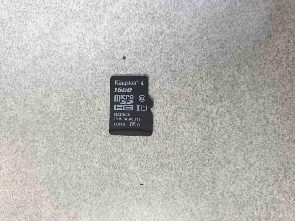 

Карта флэш памяти Б/У MicroSD 16Gb