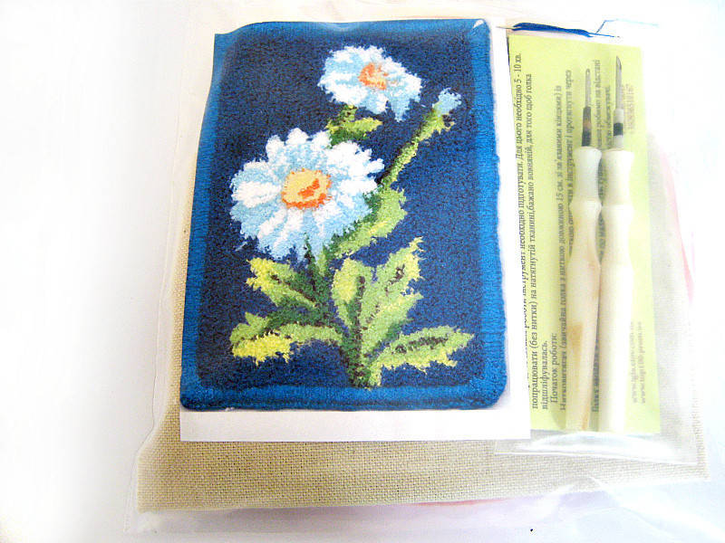 

Набор Универсал для рукоделия (техника ковровой вышивки) 2 иглы «Ромашки» Разноцветный (32)