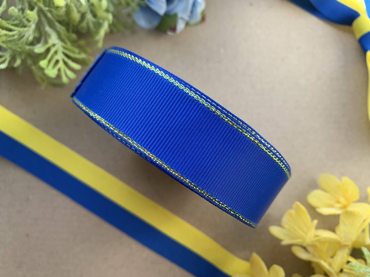 

Лента репсовая с люрексом 2,5 см, 25 ярд, синего цвета, Синий