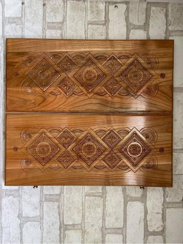 

Нарды ручной работы 50 см Стефанія инкрустированные металлом и бисером с художественной резьбой деревянные