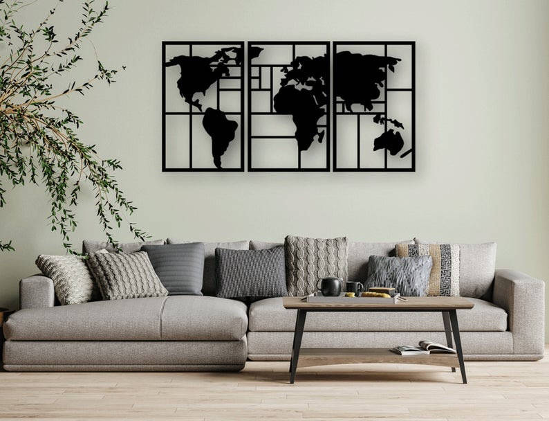 

Декоративное панно Карта Мира в рамке Натуральное дерево, 90*48