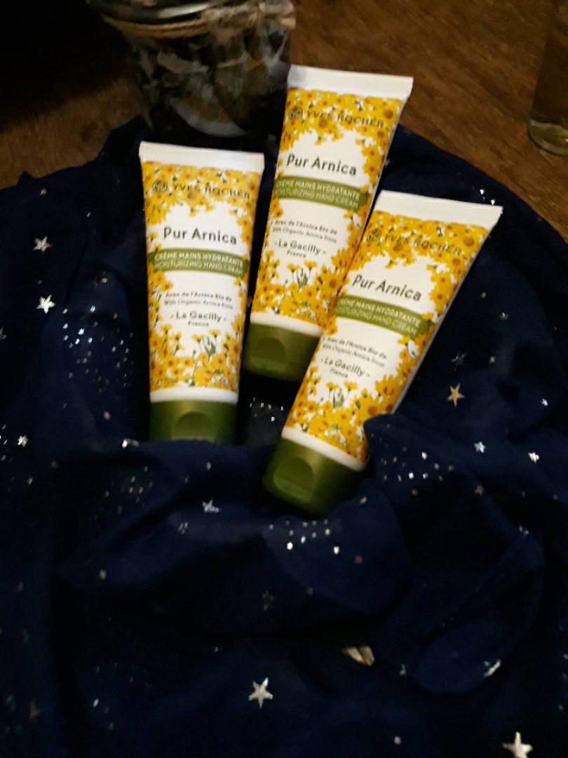 

Увлажняющий крем для рук 75мл Марка Ив Роше с Арника