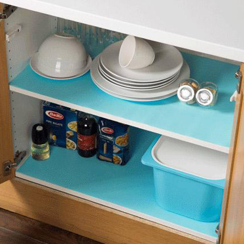 

Скатерть антискользящая, рулон 0.3м*1.5м, под столовые приборы, для полочек, ящиков и др. Голубой