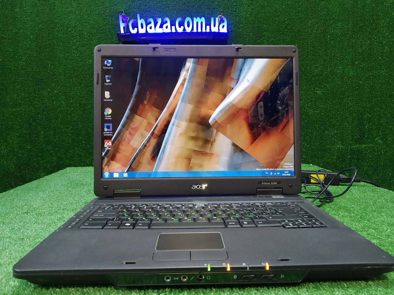 

15.4" Acer Extensa 5330\ 4ГБ\ 160ГБ\ веб камера. без батареи\ настроен!, Черный
