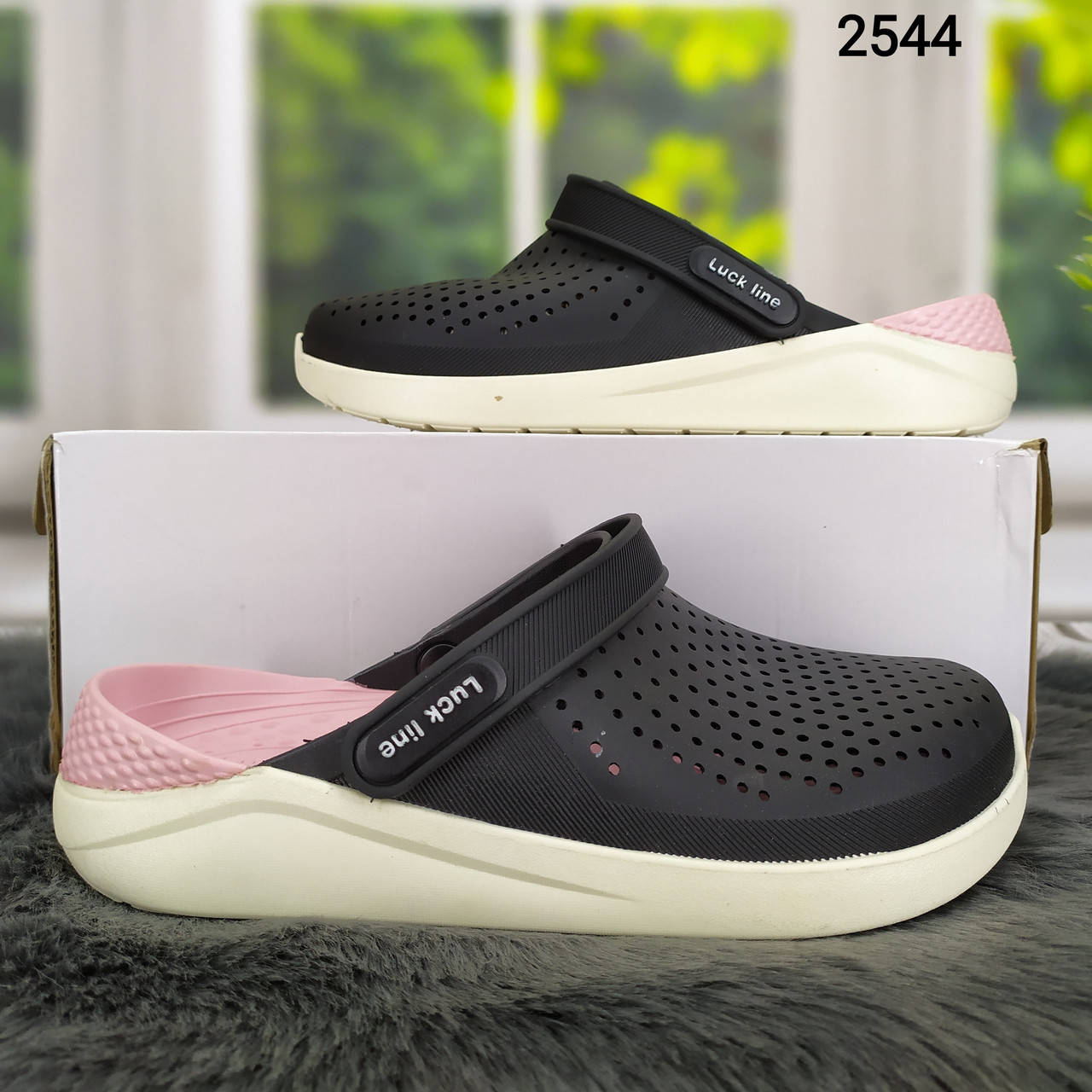 

Сабо кроксы женские черные с розовым Luck Line силиконовые