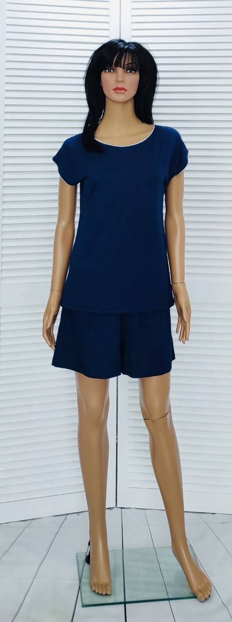 

Домашний костюм футболка и шорты