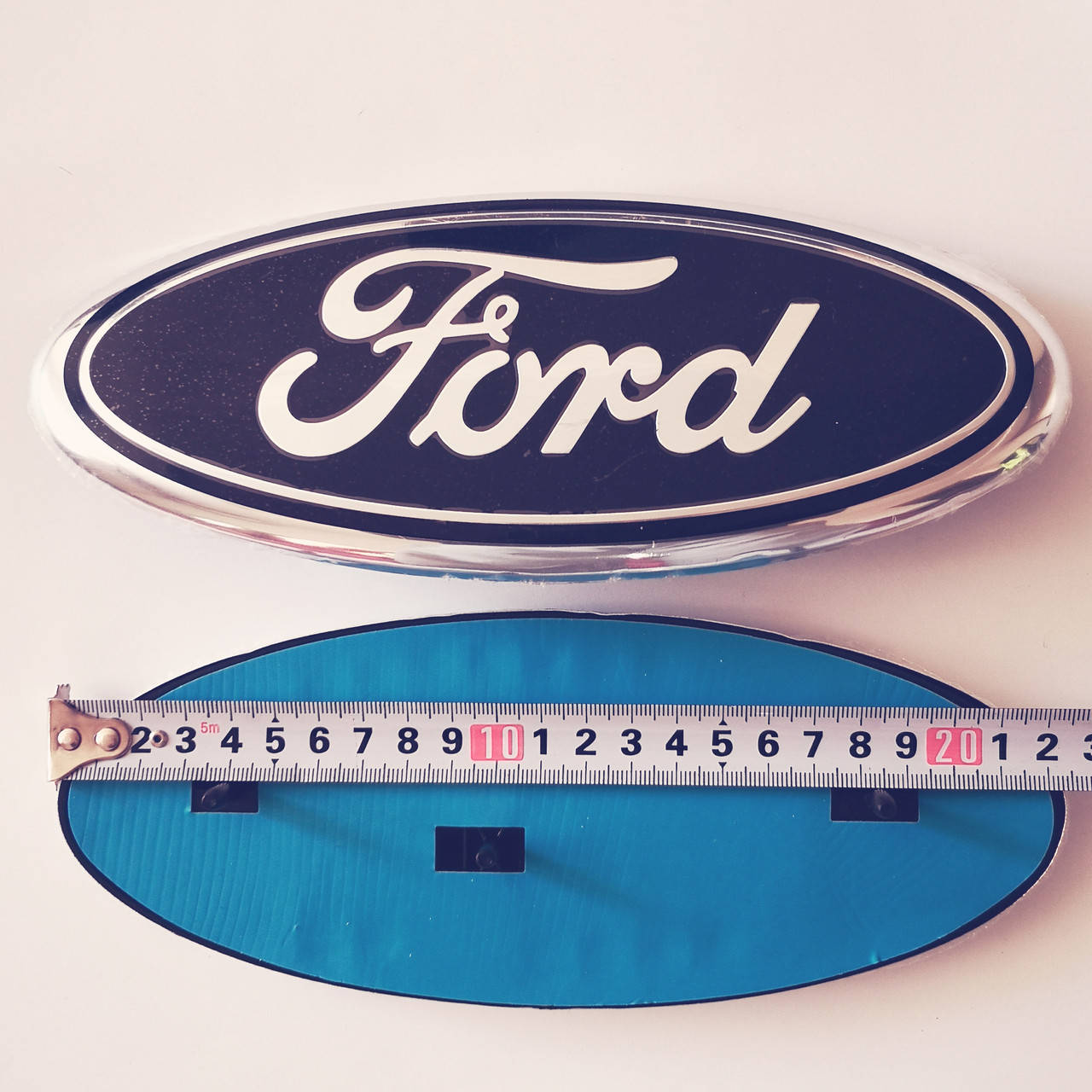 

Эмблема Ford Transit Custom, F-150, длина 224мм.