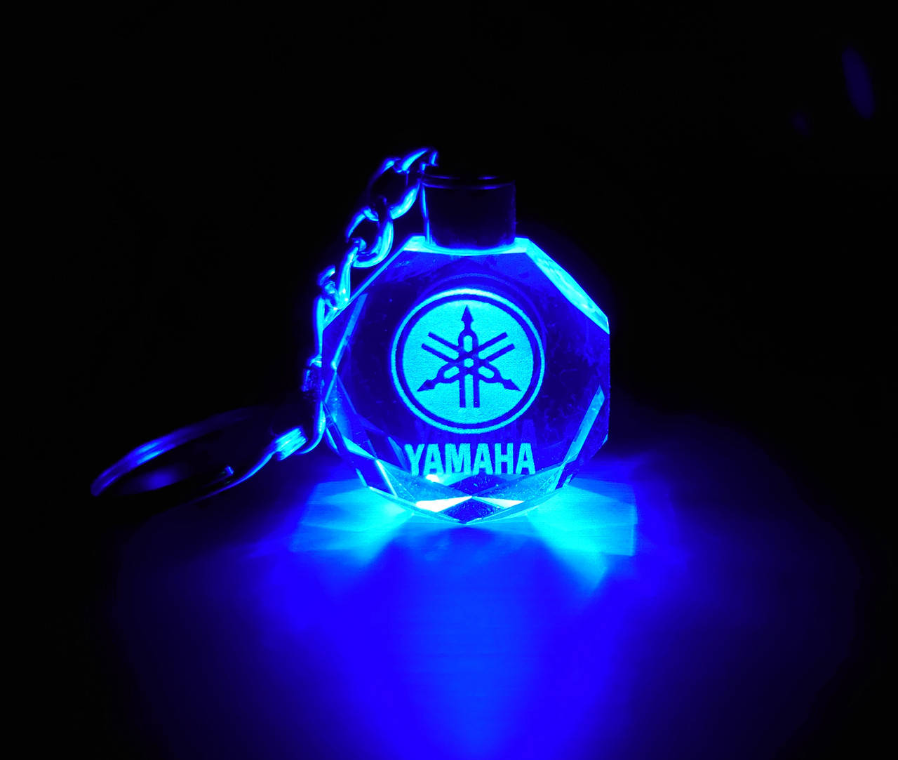 

Led брелок кристалл YAMAHA