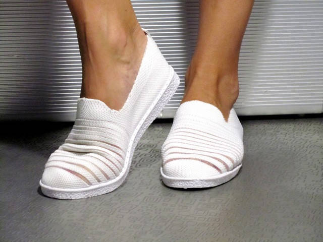 

Женские Мокасины Белые летние с сеткой р.39