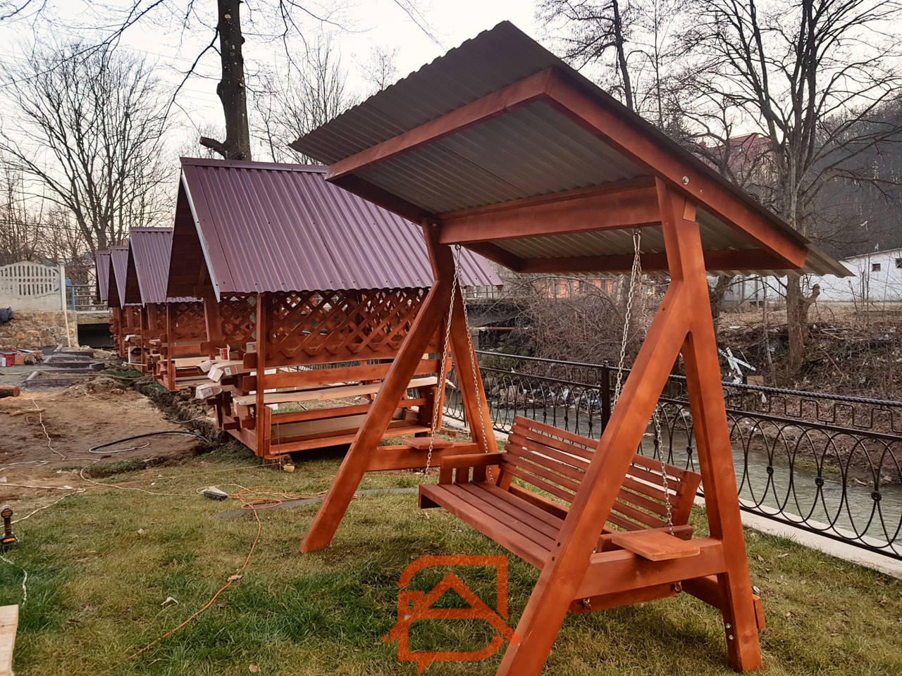 

Качели деревянные садовые "Барон" от производителя "Altkachel"
