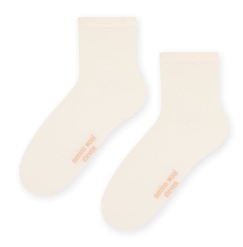 

Носки женские из шерсти STEVEN 130 WEŁNA DAMSKIE 38-40 молочный