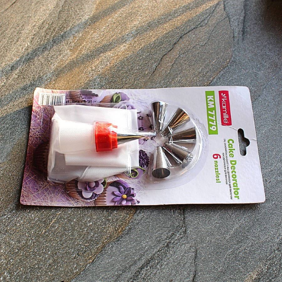 

Кондитерский мешок с переходником и 6 стальными насадками