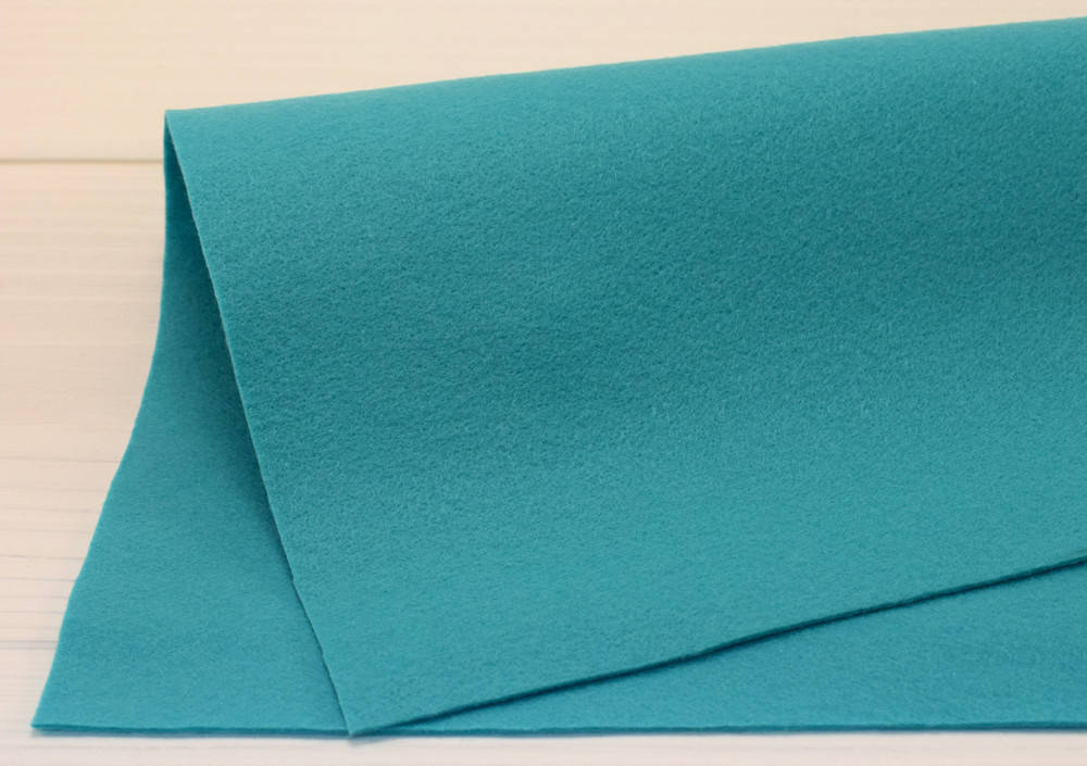 

Корейский мягкий фетр 1,2 мм (20х30 см) - №28 Бирюза