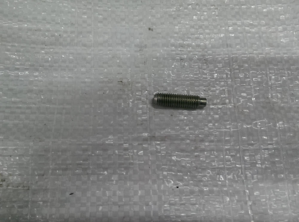 

Минск мотоцикл Винт червяка сцепления 3.1122-17345