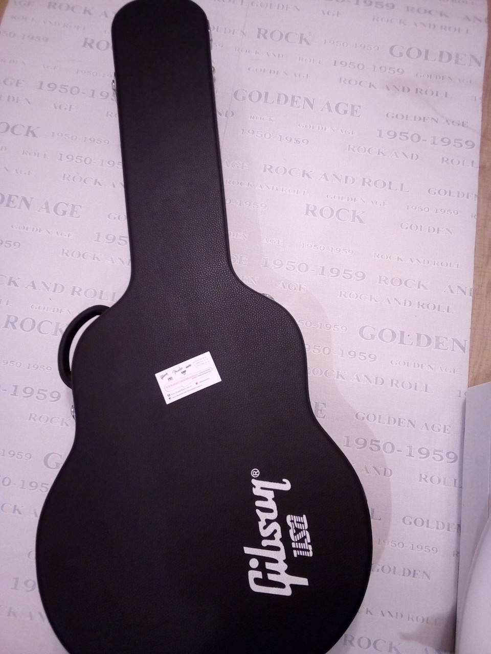 

Кофр кейс Case для Gibson J200 Black China