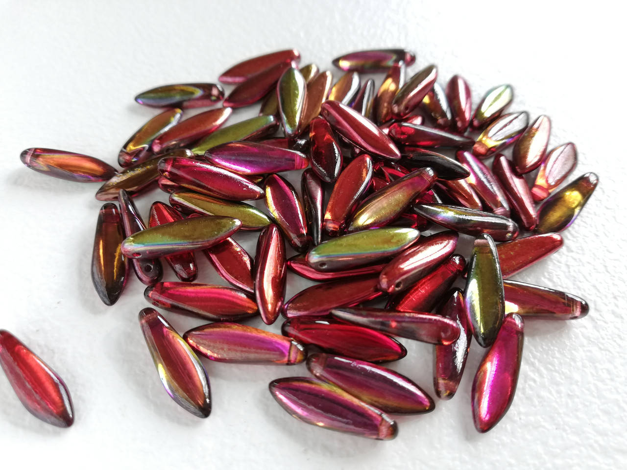 

Чеські намистини Glass Daggers 5 x 16 mm (1 отвір) Crystal Magic Wine
