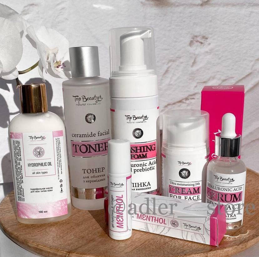 

Базовый набор косметики для лица Top Beauty, который должен быть у каждой