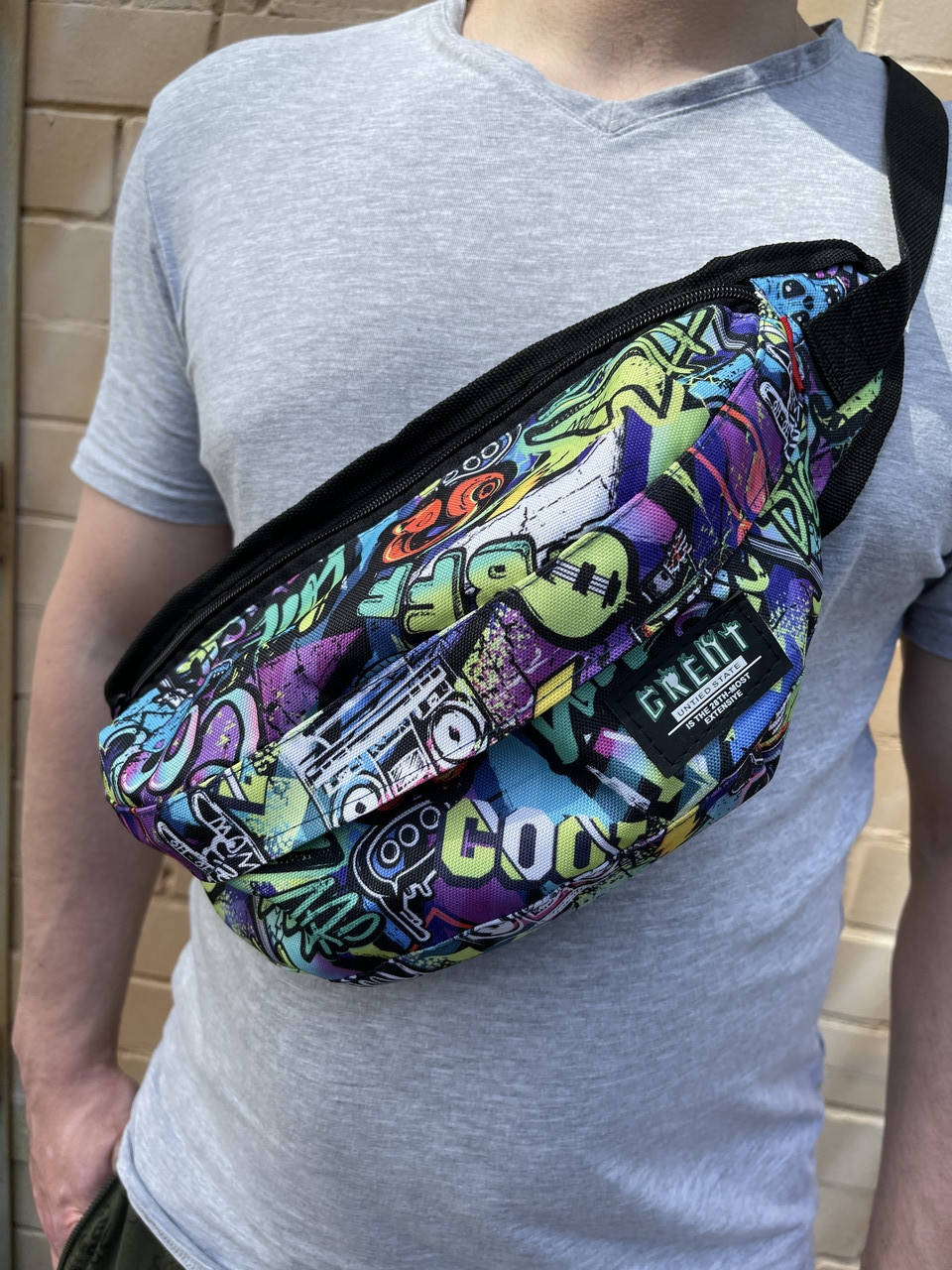 

Большая мужская бананка поясная сумка с принтом "Графити" сумка на пояс, Разные цвета