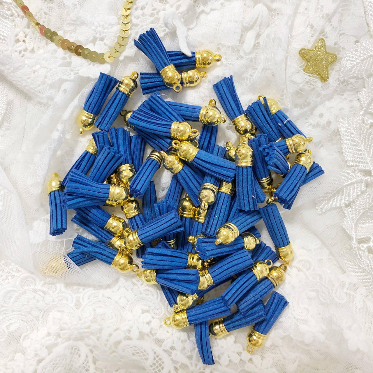 

Замшевая кисточка 38 мм, цвет синий