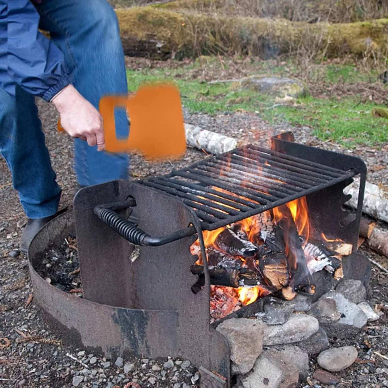 

Пластиковый веер-раздуватель для мангала и костра