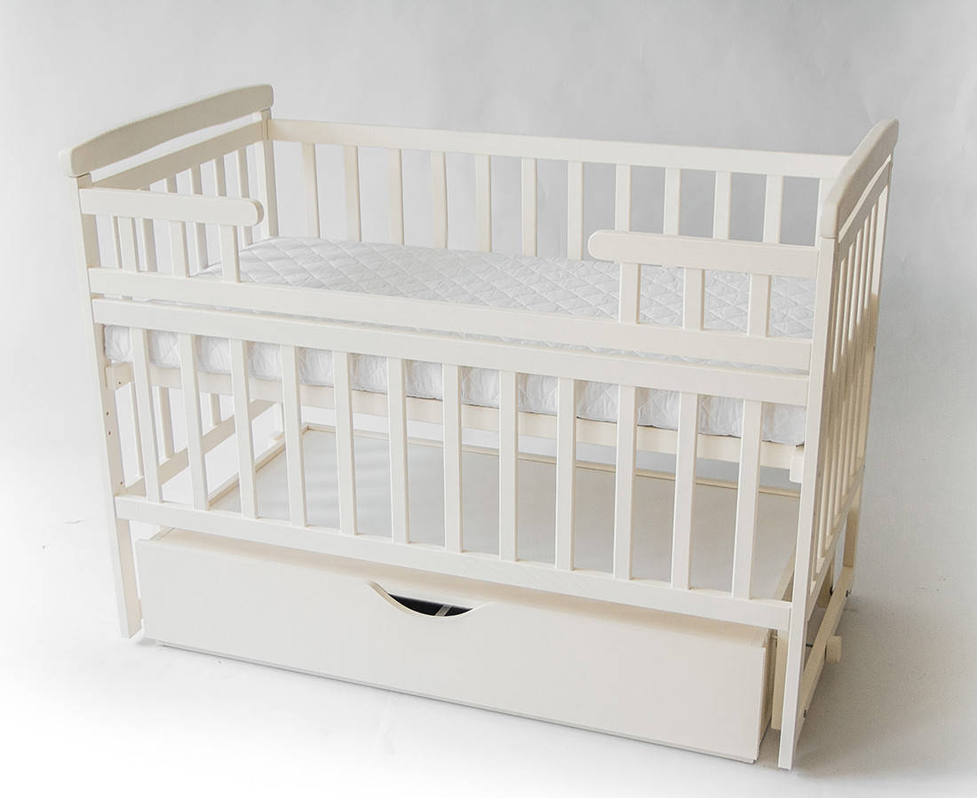 

Детская кровать-трансформер Deson DS-101 с ящиком диванчик деревянная регулируется высота маятник с фиксаторам Ваниль