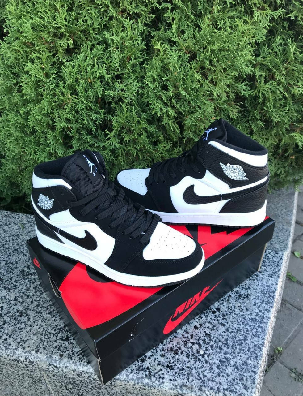 

Air Jordan 1 Retro High, Белый