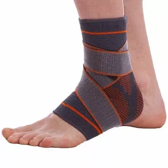 

Голеностоп с фиксирующим ремнем ST-961 Sibote L/XL Черно-оранжевый (35488020)