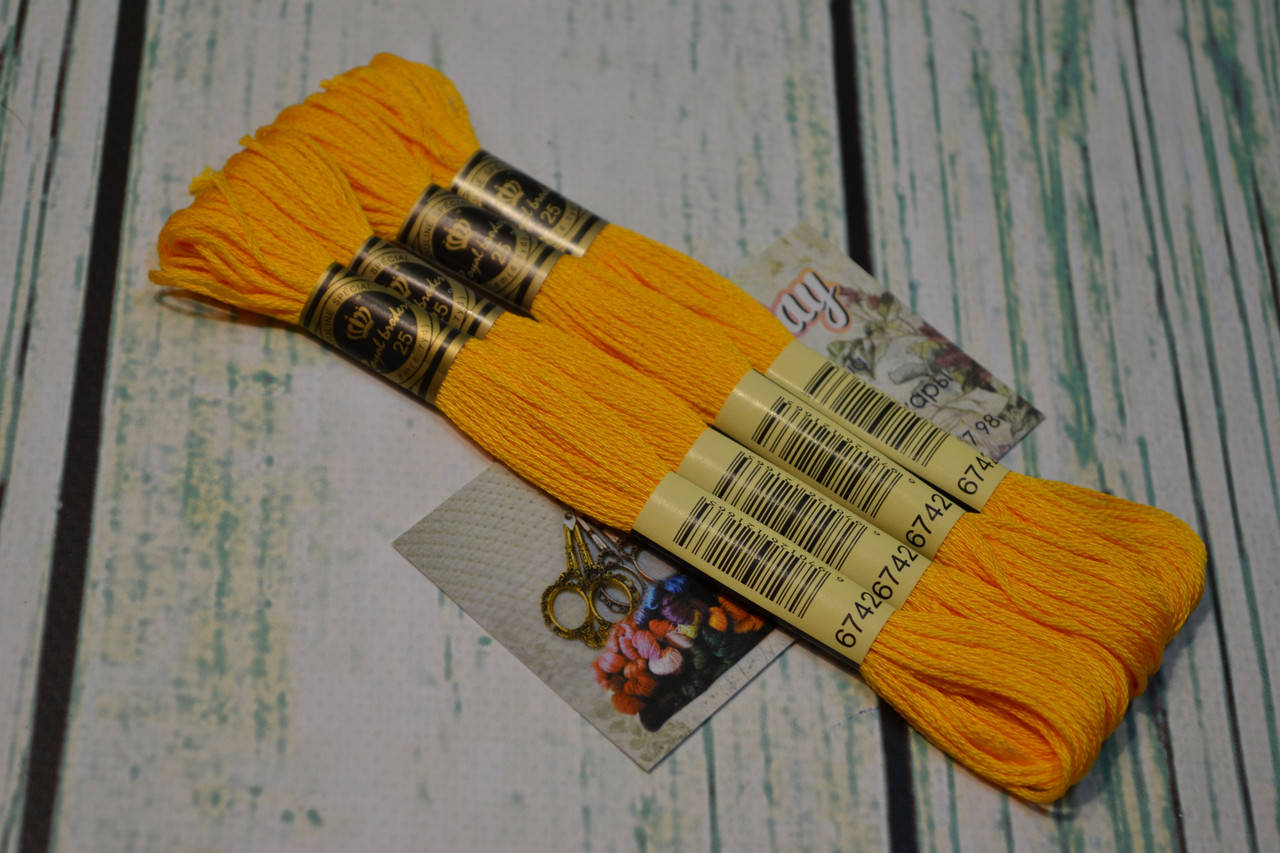 

Мулине Royal Broderie, цвет №742