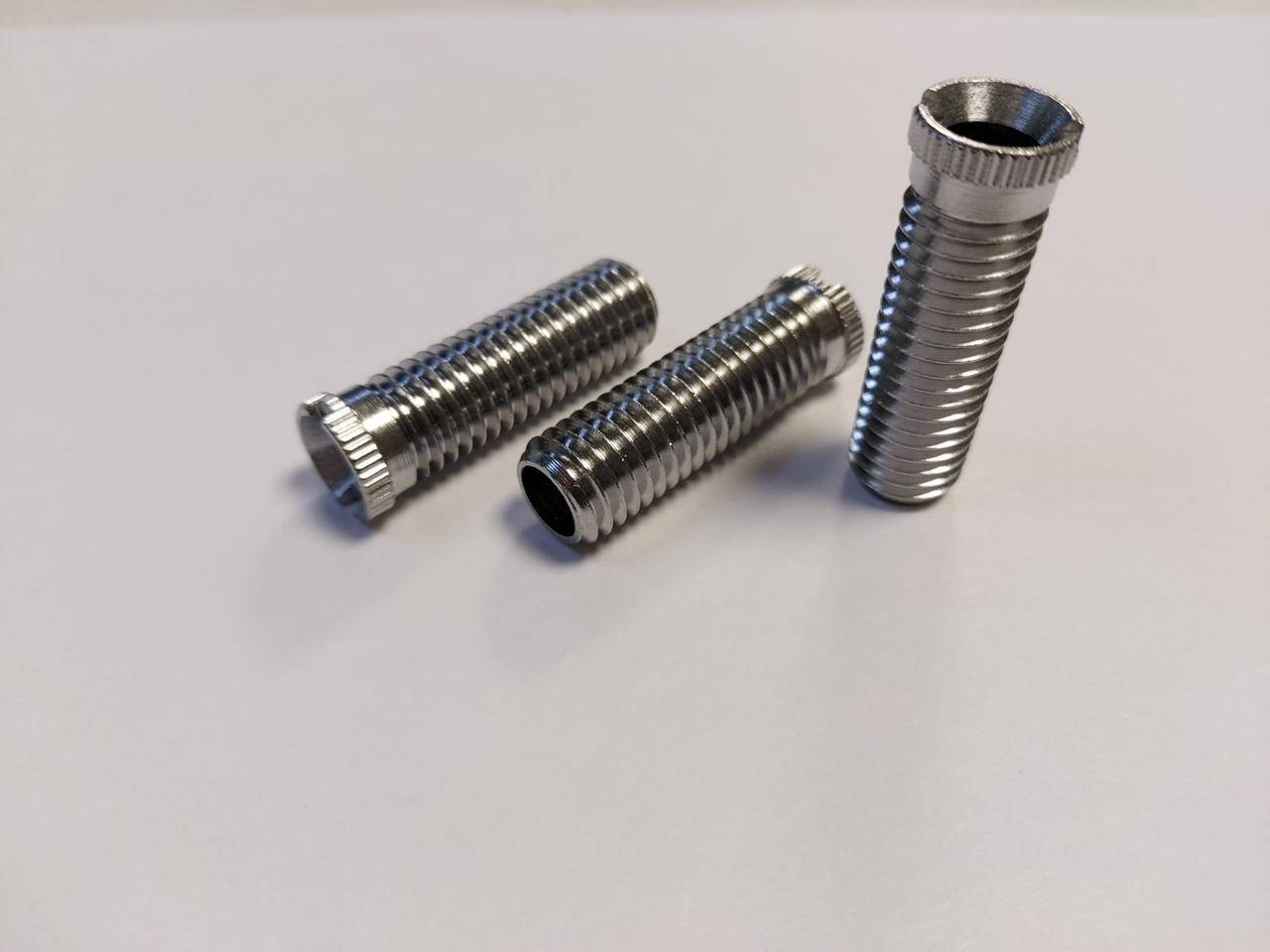 

Втулка резьбовая для евросифона 40 мм (Винт евросифона)