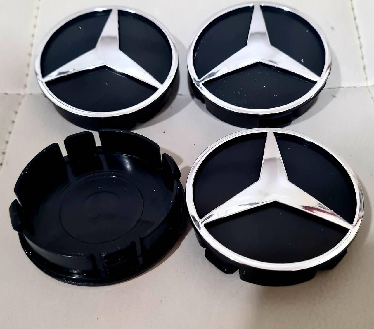 

Колпачки, заглушки на диски Mercedes-Benz Мерседес 60 мм / 56 мм Черные