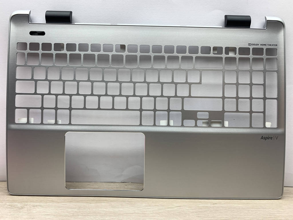 

Acer Aspire E5-521 E5-531 E5-551 V3-532 V3-572 TM P256 Корпус C (топкейс, средняя часть) Серый нов
