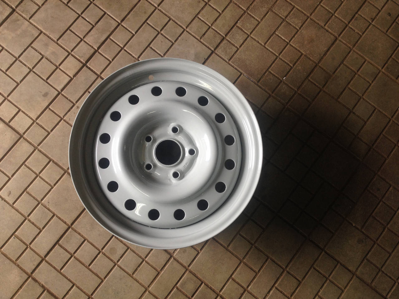 

Диск колесный 15H2х6,5J ГАЗ 3110 3110-3101015-01