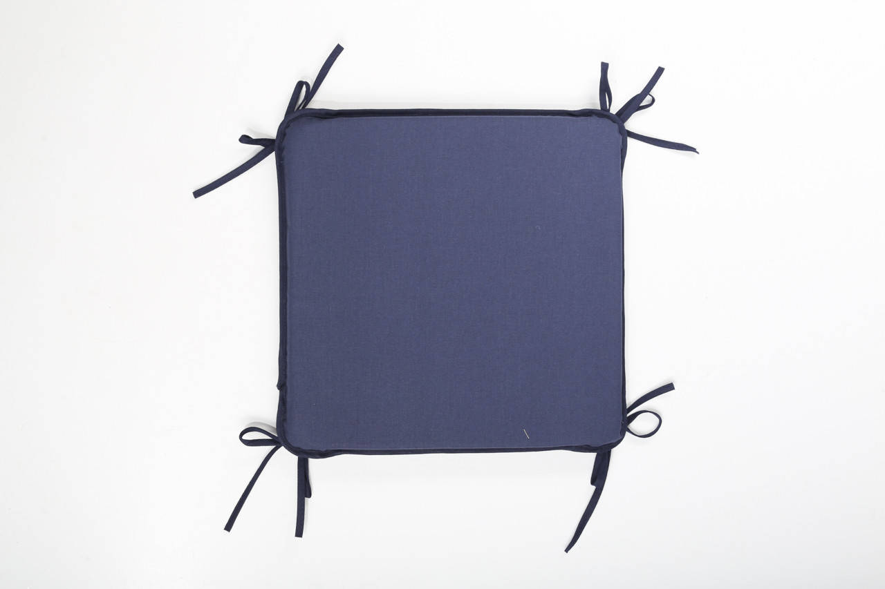 

Подушки накидки на стулья, табуретки (33*33*3)