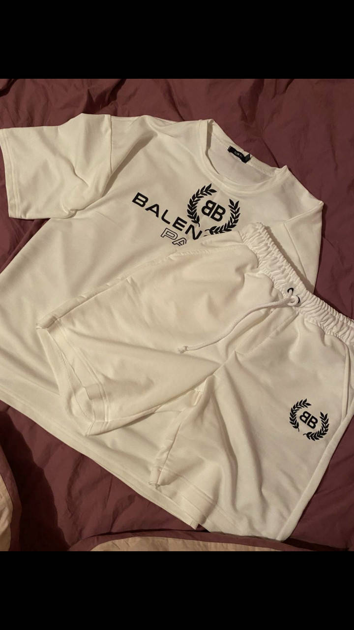 

Летний костюм Balenciaga M