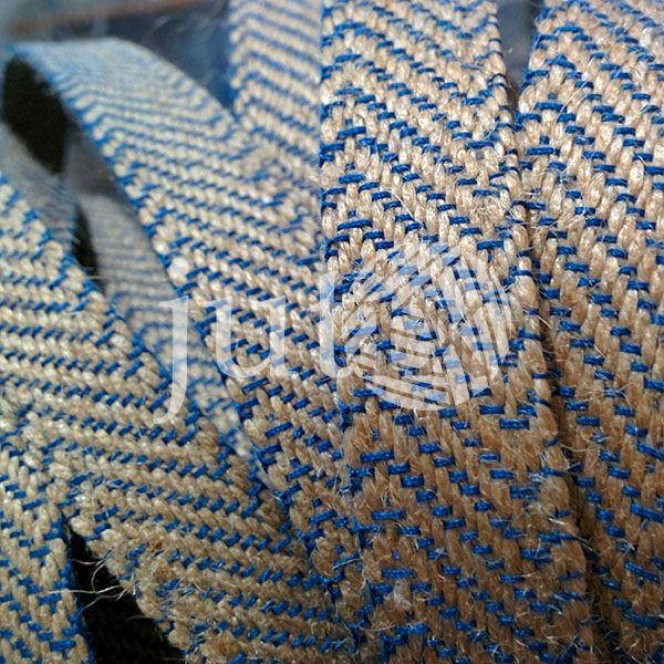 

Декоративная лента (джутовая), 18 мм, Z-узор., Бордовый