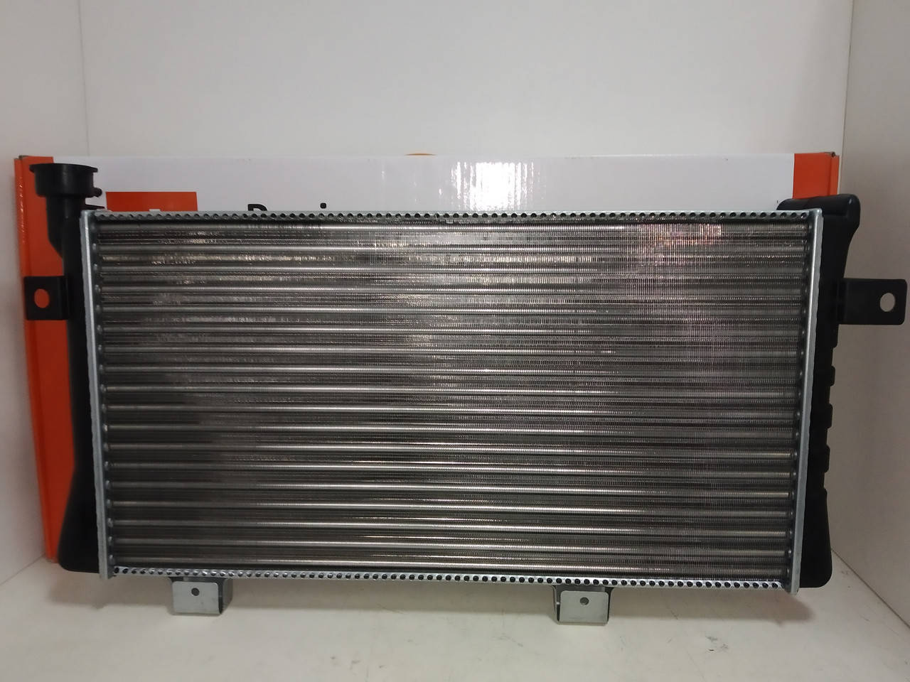 

Радиатор охлаждения Ваз Нива-Тайга 21213 Дорожная Карта