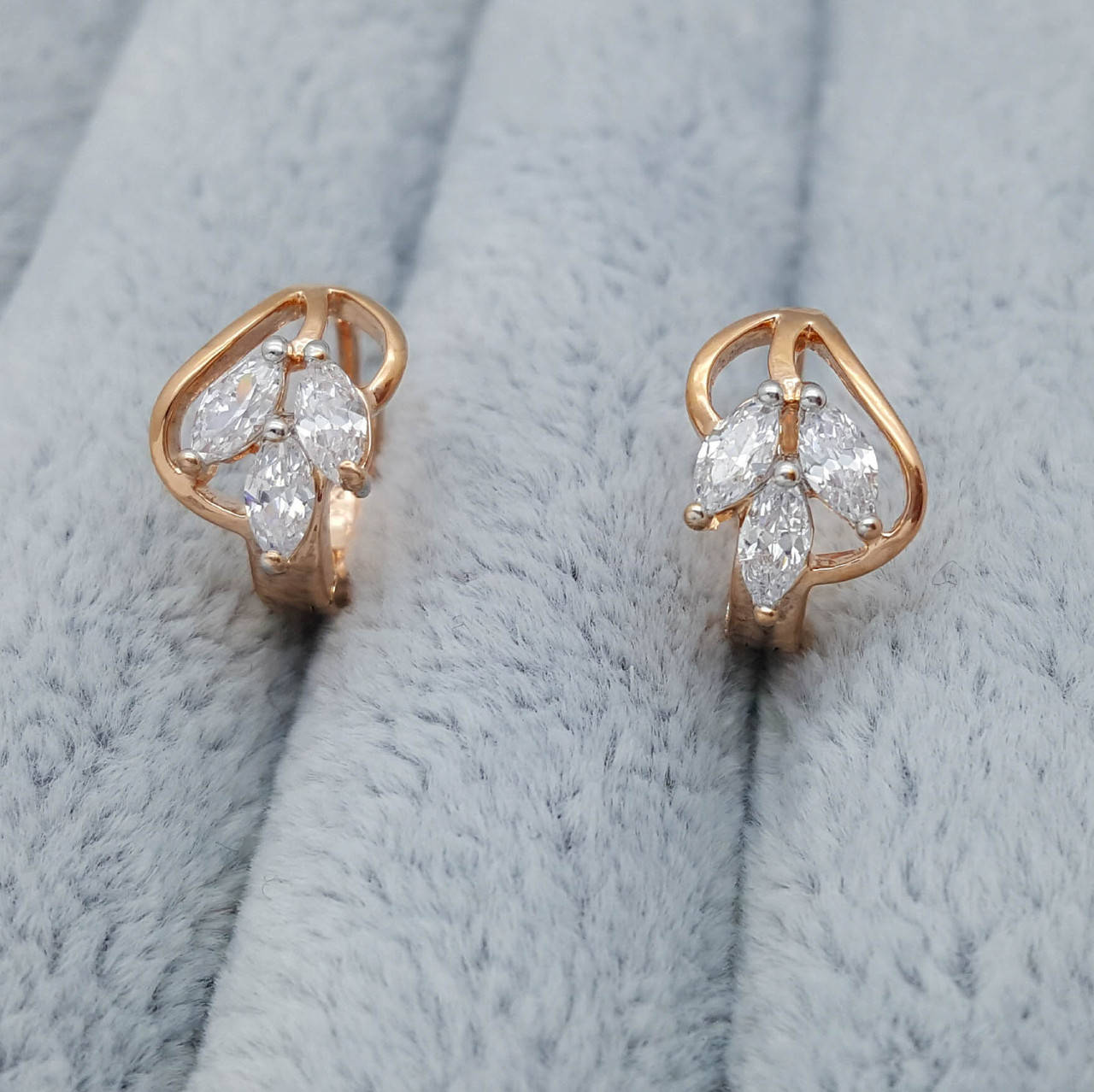 

Серьги, Листик с миндальным цирконием, медзолото Xuping, 14К