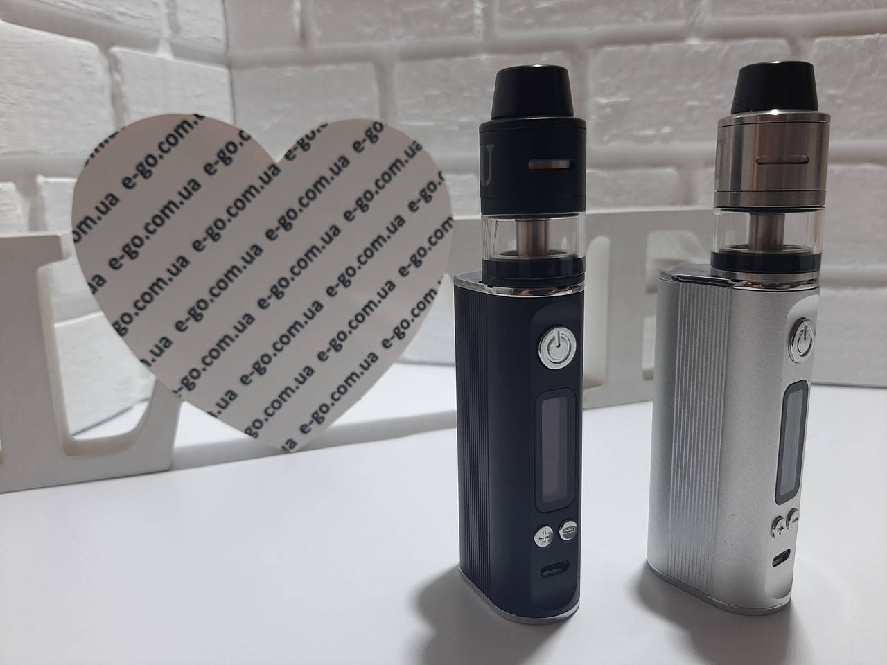 

Jomo Ultra 80w VTC 2600mAh