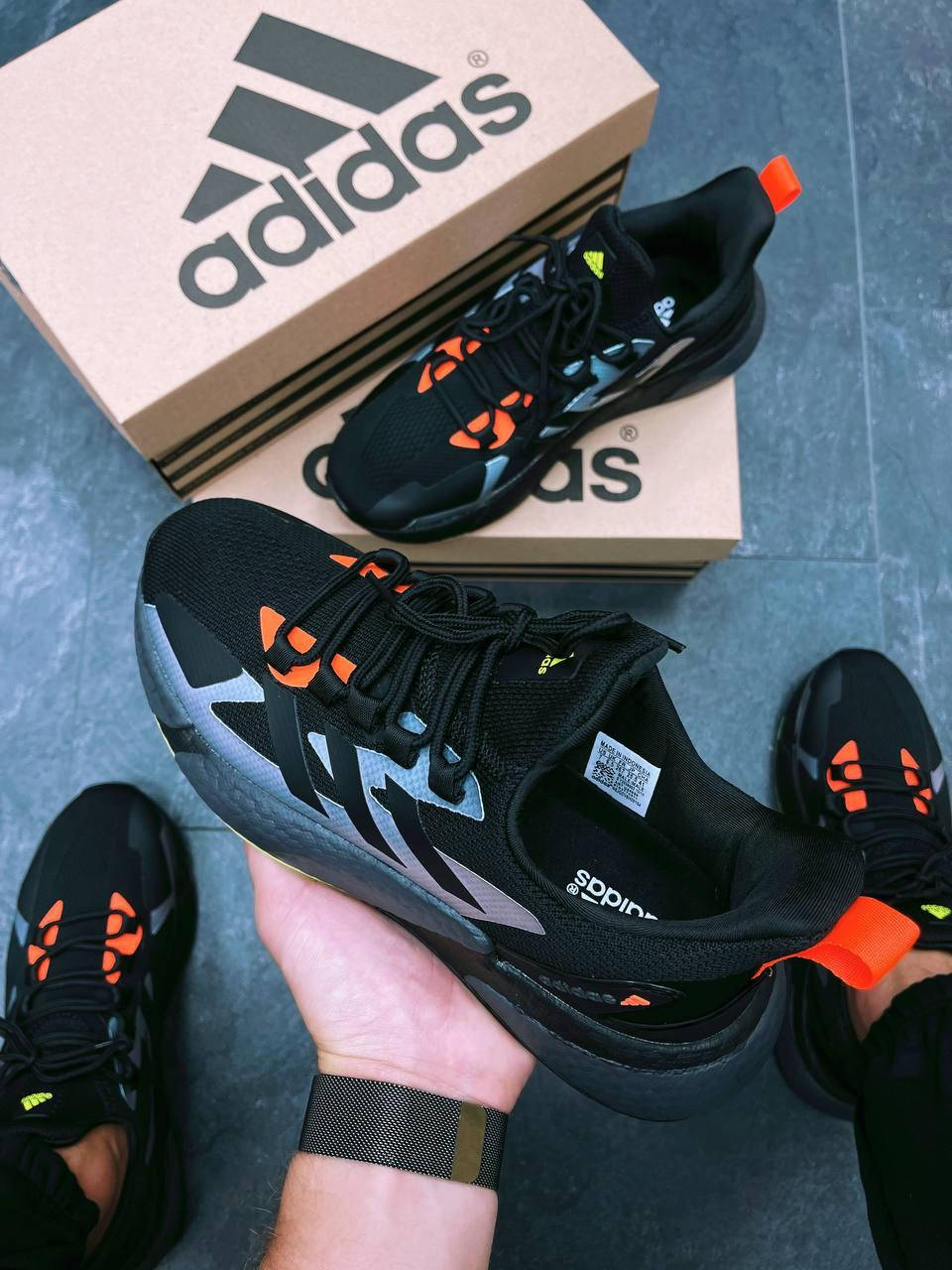 

Мужские кроссовки Adidas X9000L4 Black Violet 44, Хамелеон