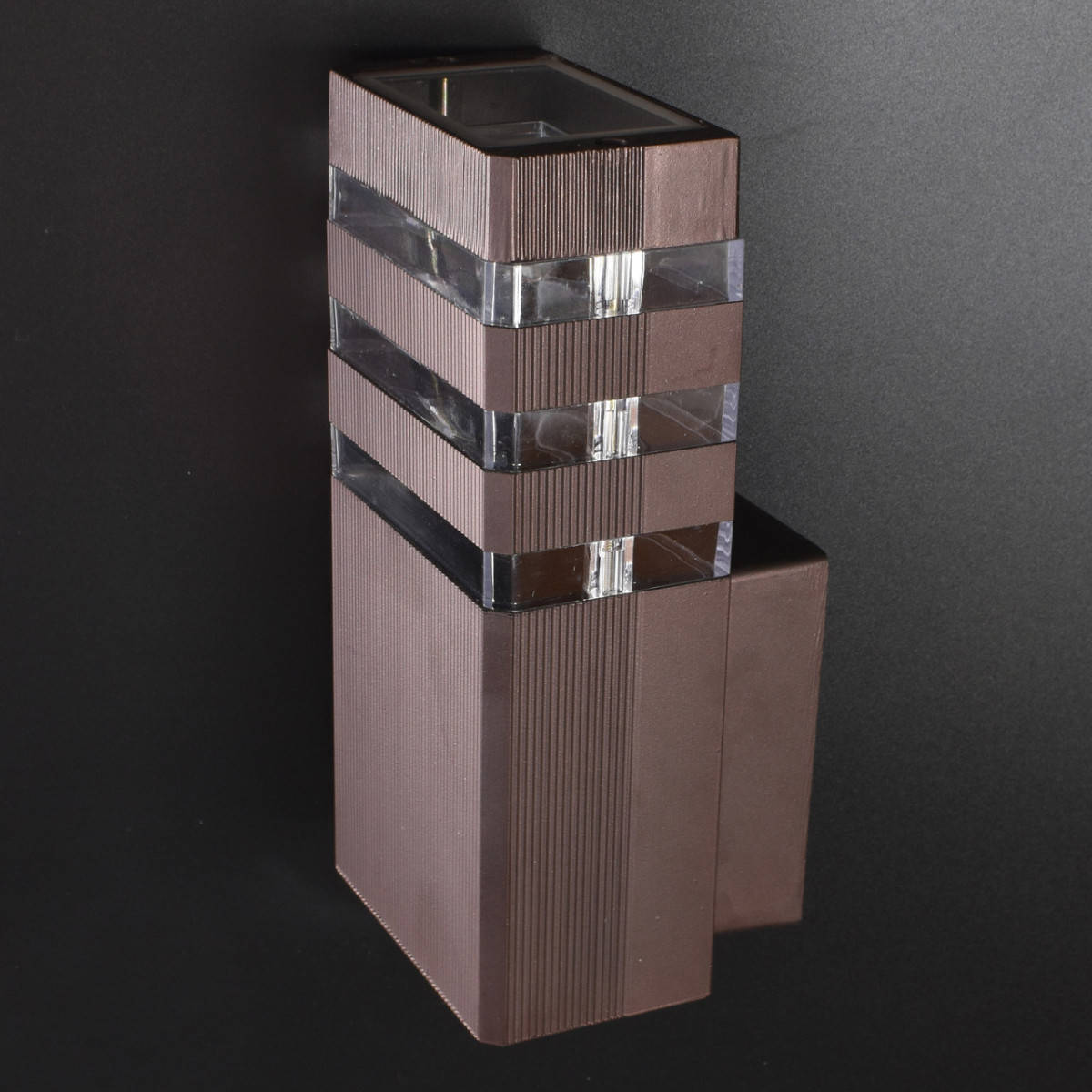 

Фонарь настенный 8024/1-cf-p Коричневый 23х11х10 см.