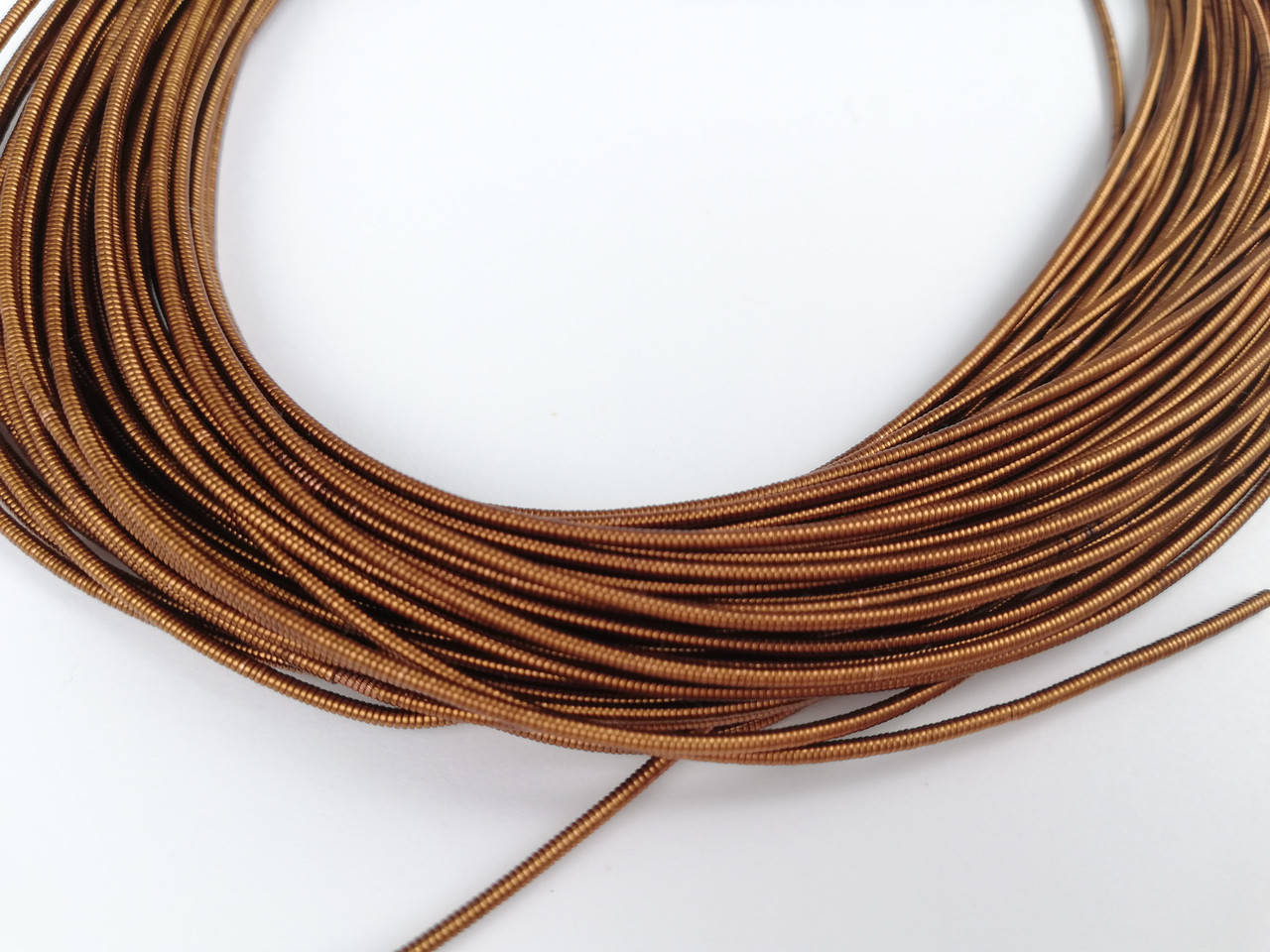 

Канитель жорстка 1,25 мм Antique Brown Індія 1 м