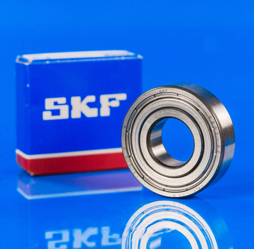 

Фирменный подшипник SKF 203 zz