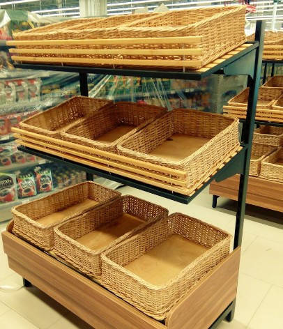 

Плететые лотки из лозы 30х40х15. Плетені лотки торгові